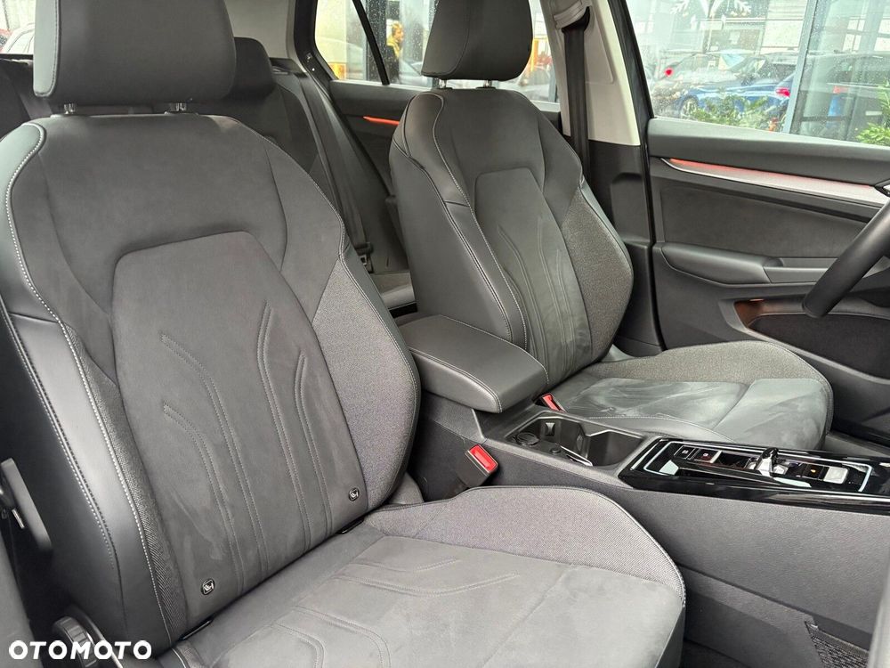 Volkswagen Golf 2.0 TDI Style DSG - 17