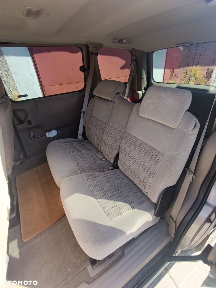 Chevrolet Venture - 12