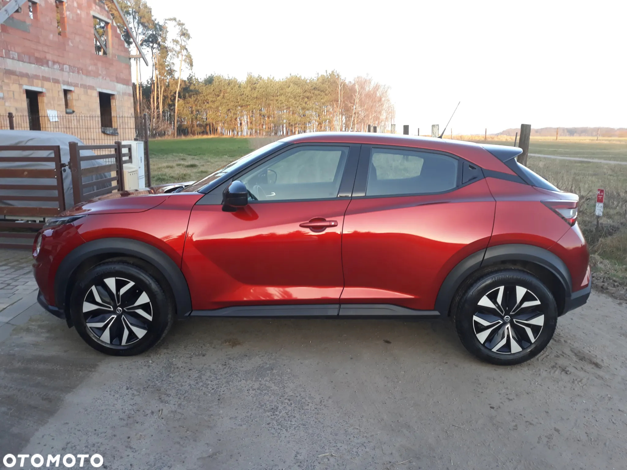 Nissan Juke 1.0 DIG-T Acenta DCT - 7