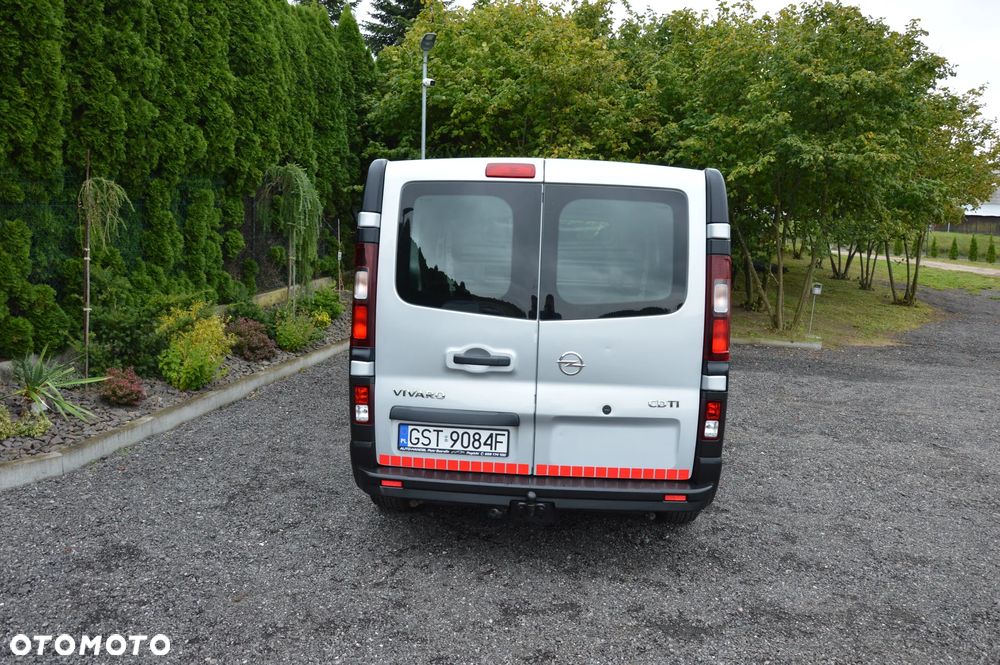 Opel Vivaro - 23