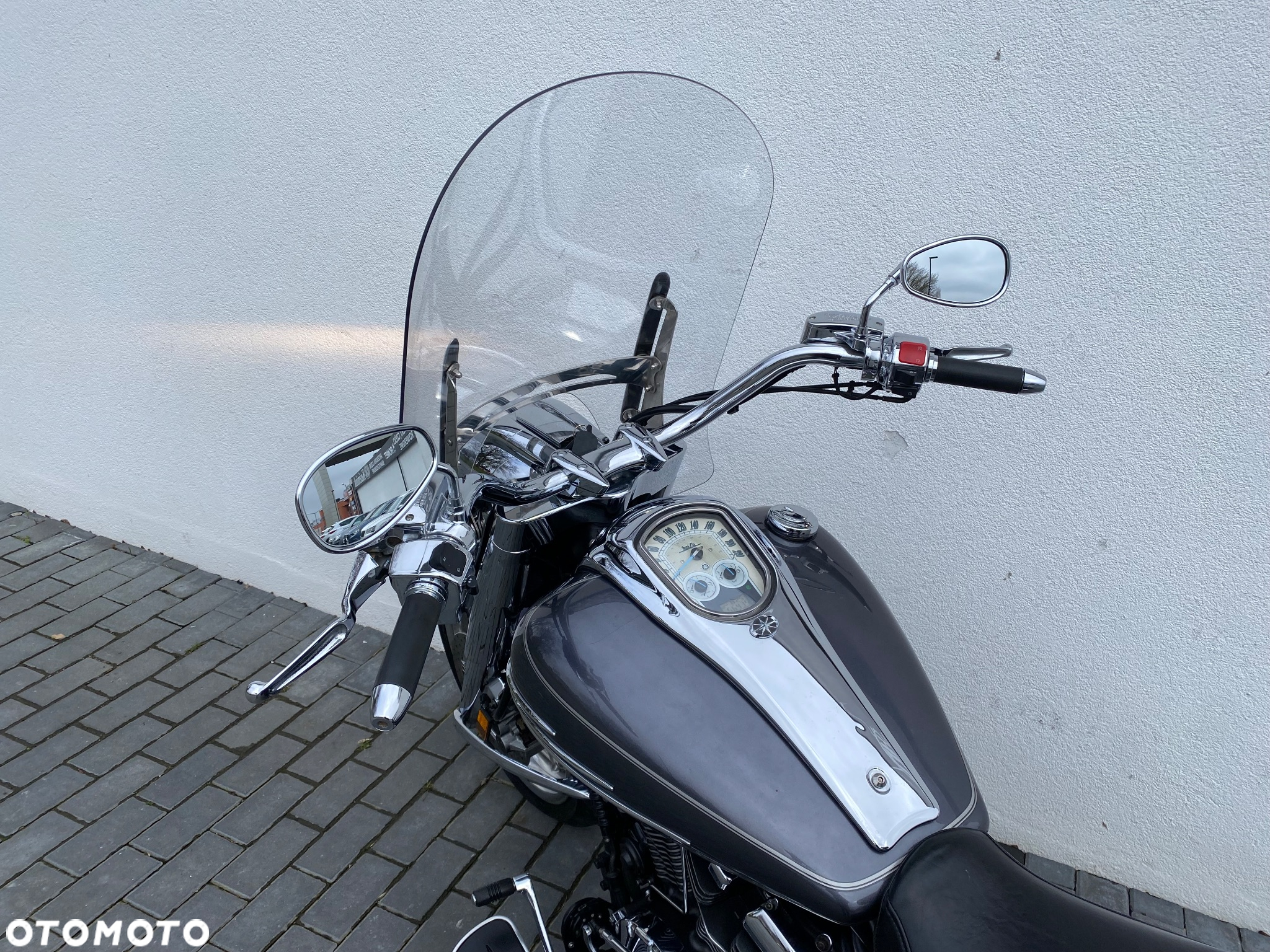 Yamaha XV - 16