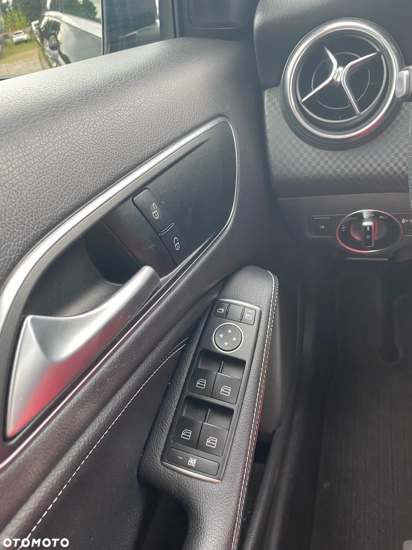 Mercedes-Benz Klasa A 180 d 7G-DCT Activity Edition - 13