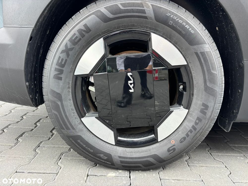 Kia PV5 - 21