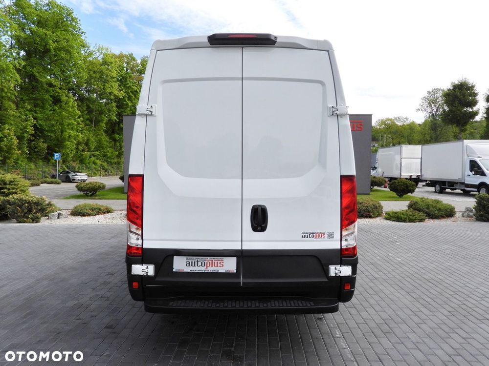 Iveco DAILY 35S14 FURGON CHŁODNIA -10*C ZASILANIE 230V TEMPOMAT AUTOMAT HI-MATIC KLIMATYZACJA  140KM - 12