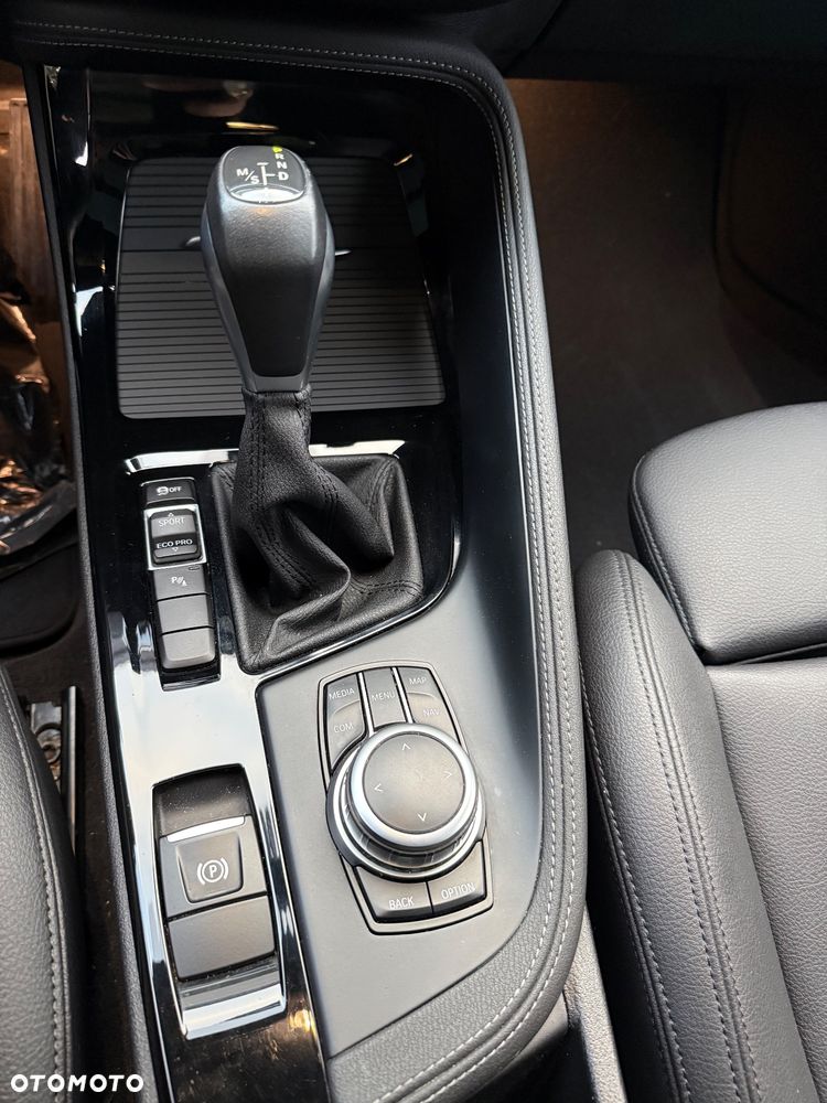 BMW X2 - 16