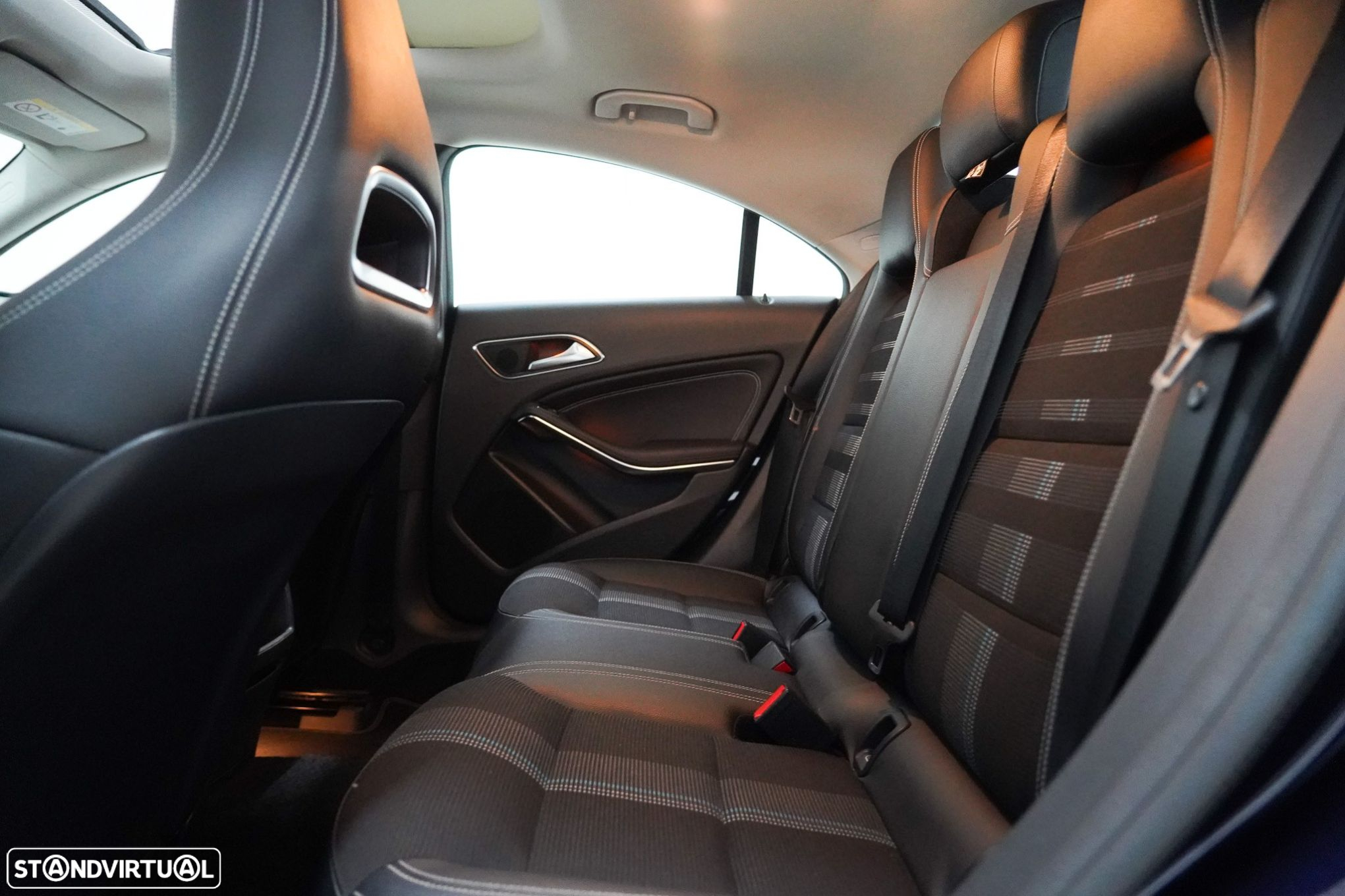 Mercedes-Benz CLA 180 d Urban Aut. - 7