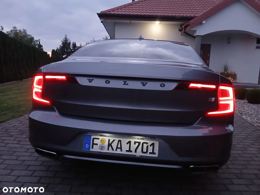 Volvo S90 - 14