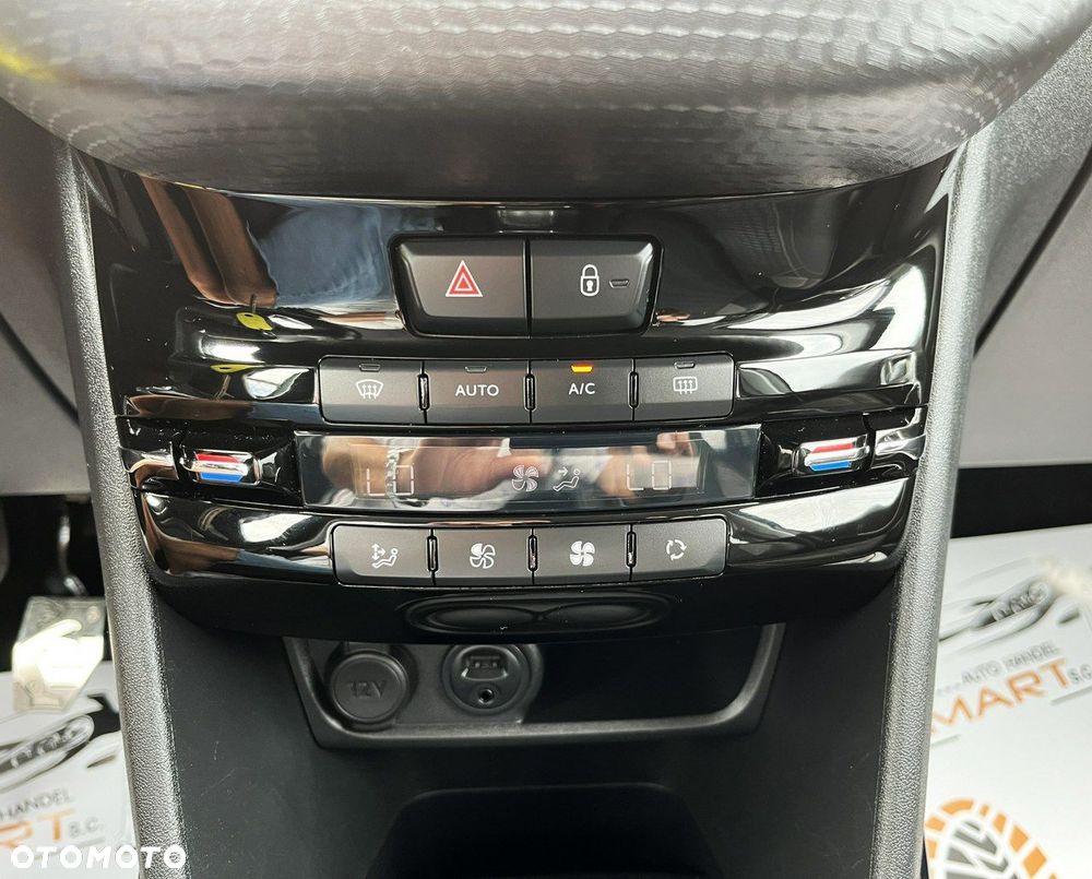 Peugeot 2008 PureTech 110 Stop&Start Crossway - 24