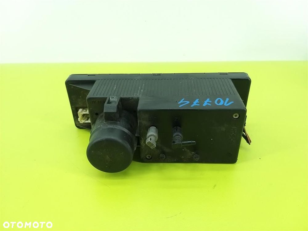 Pompka centralnego zamka Mercedes E-klasa W210 1995-2002 0132006338 BOSCH - 2