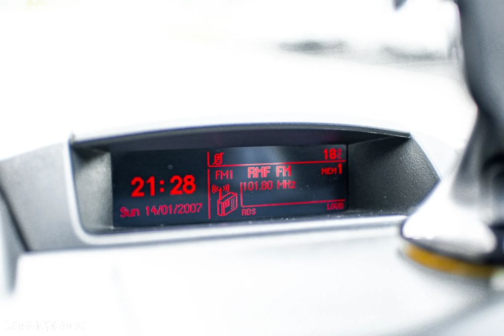 Citroën BERLINGO - 17