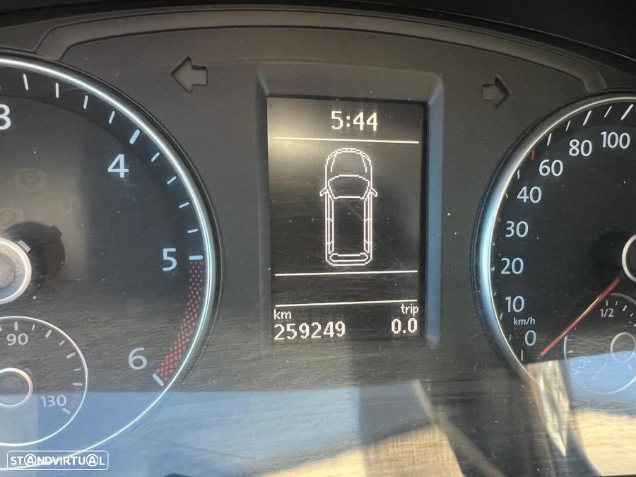 VW Sharan 2.0 TDI Confortline - 7
