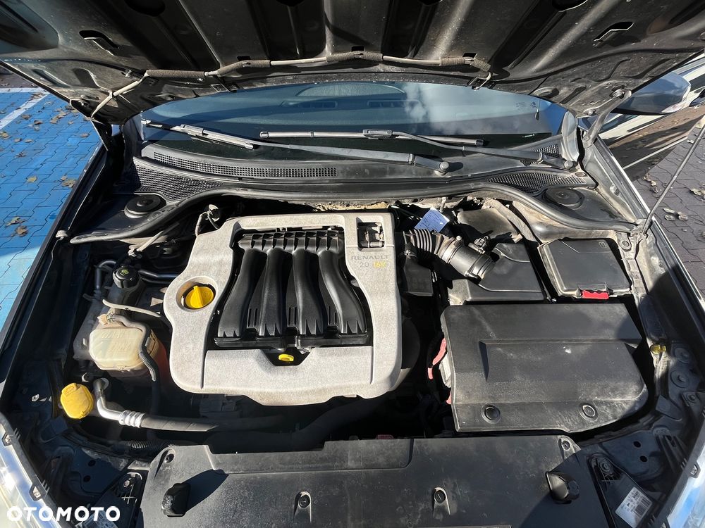 Renault Laguna 2.0 Expression - 10