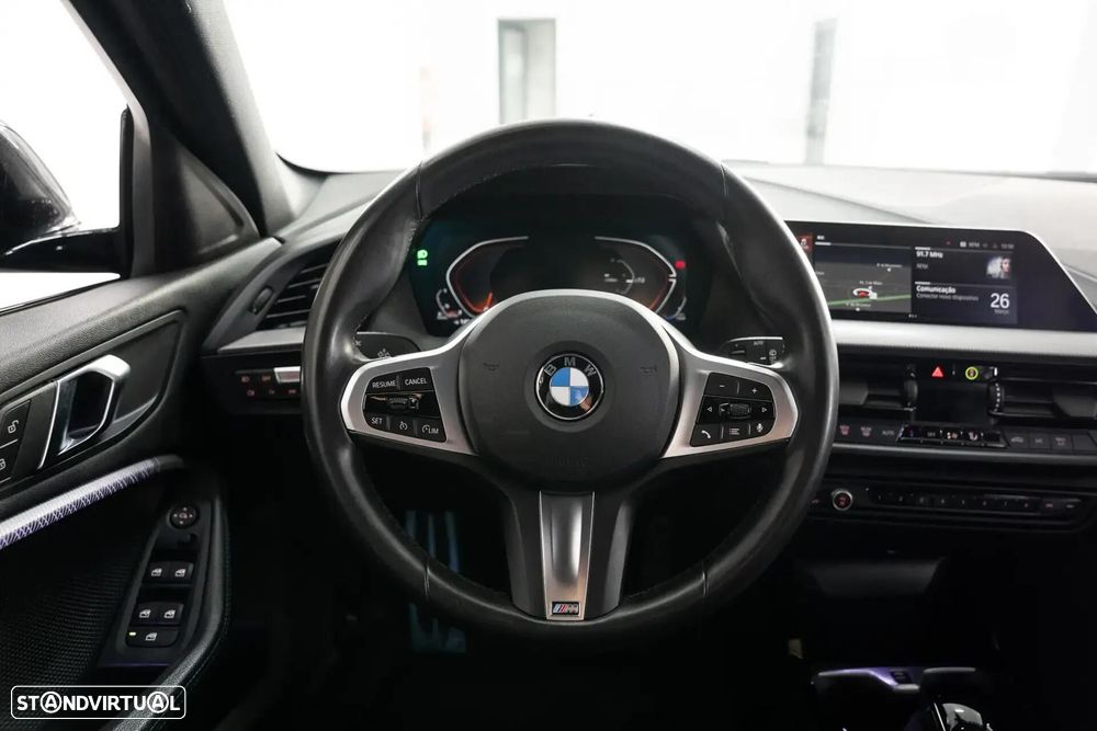 BMW 116 d Pack Desportivo M Auto - 11
