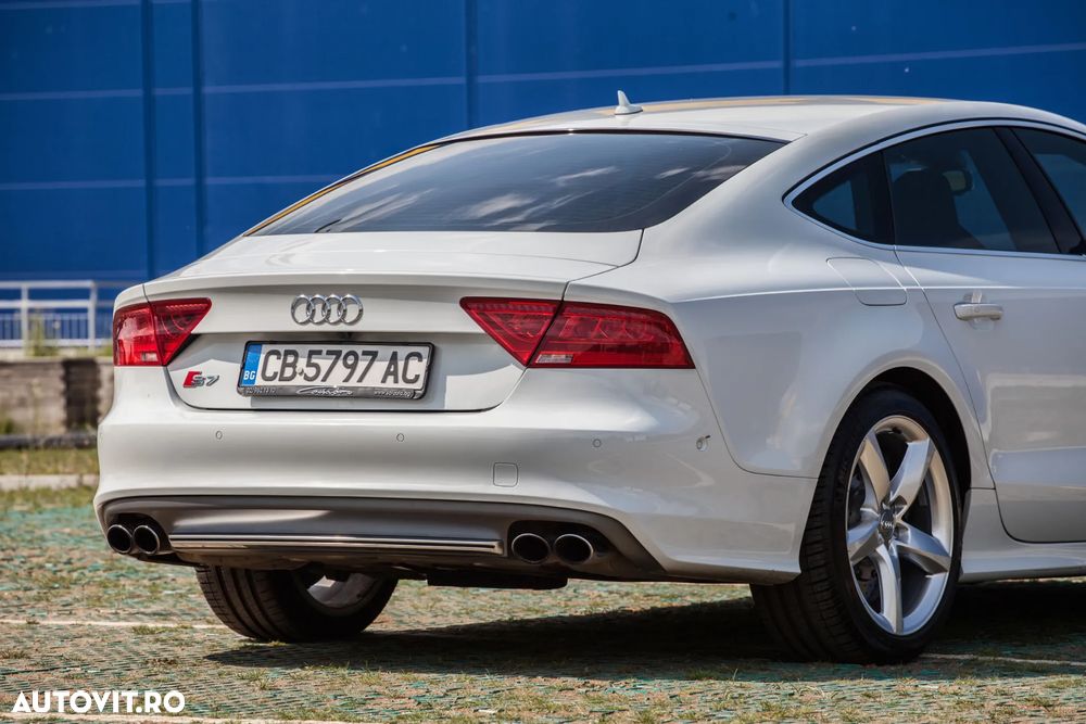 Audi S7 - 7