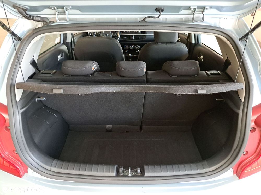 Kia Picanto 1.2 L - 10