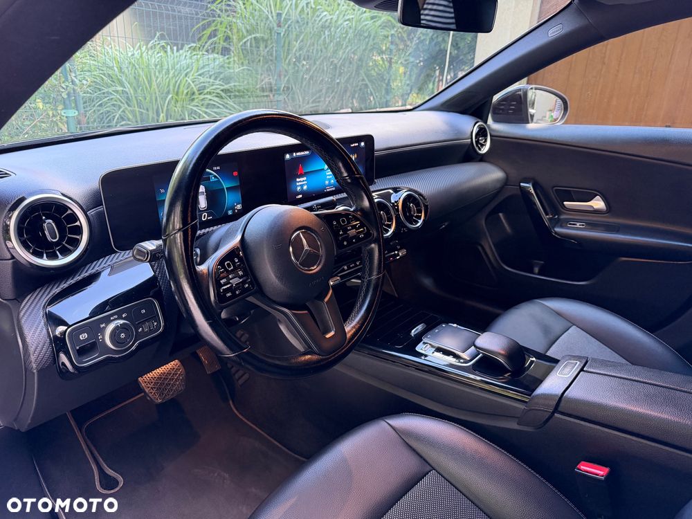Mercedes-Benz CLA 200 d Edition 1 8G-DCT - 8