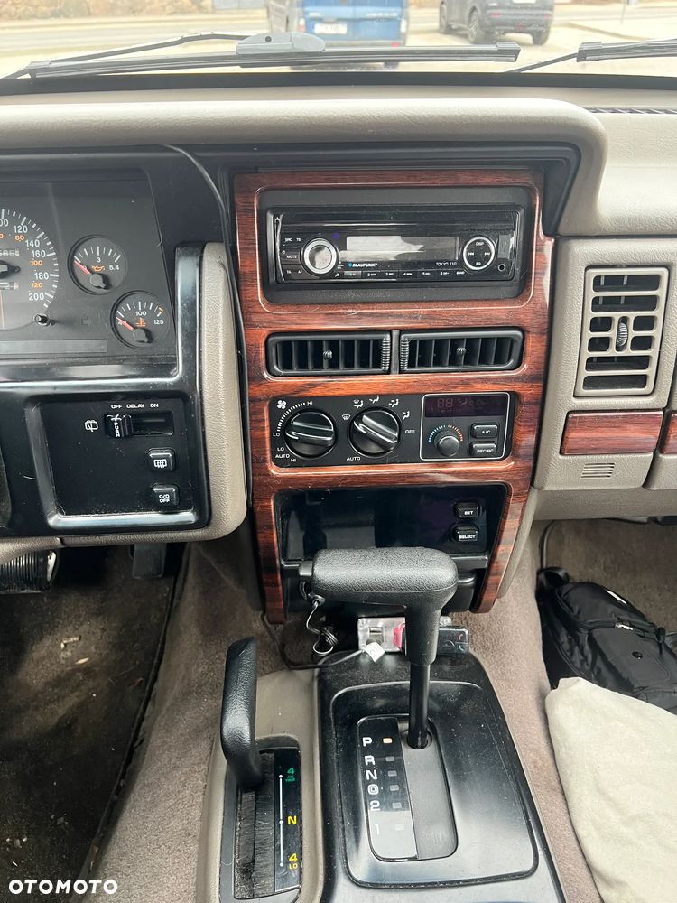 Jeep Grand Cherokee 4.0 Limited - 16