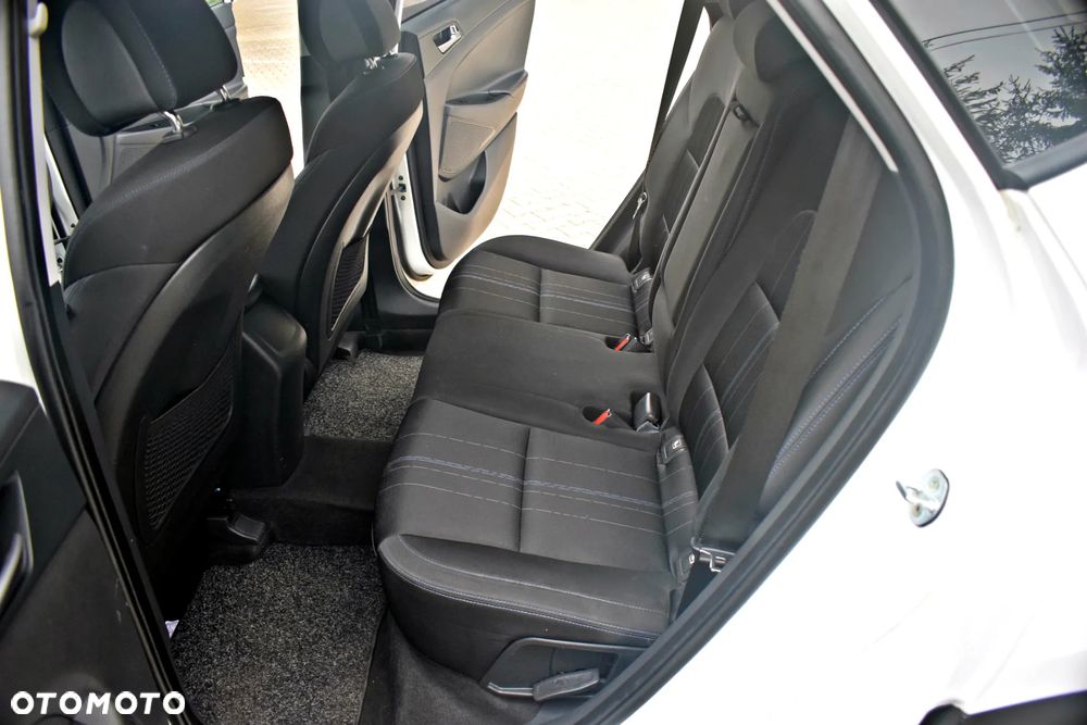 Hyundai Tucson blue 1.7 CRDi 2WD Trend - 8