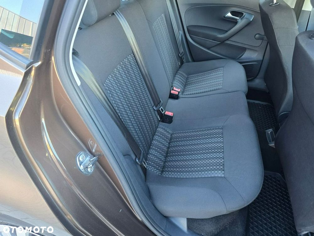 Volkswagen Polo - 29