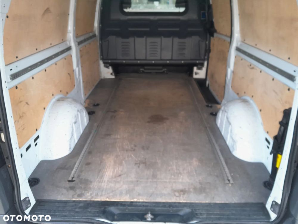 Mercedes-Benz VITO - 14