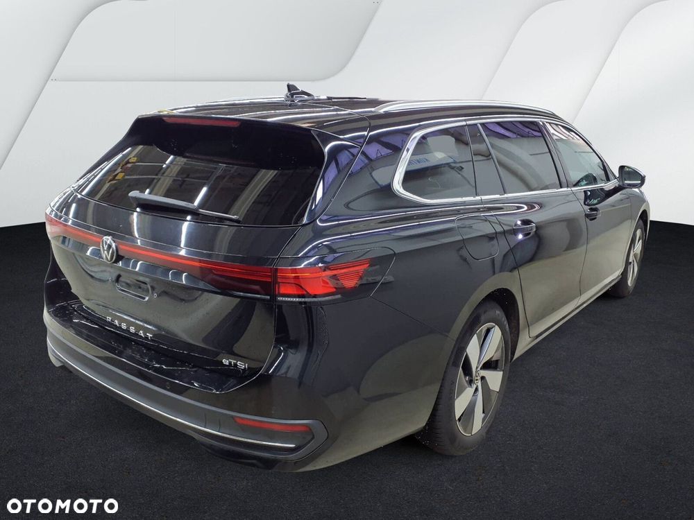 Volkswagen Passat - 2