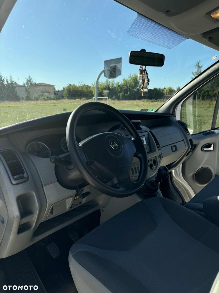 Opel Vivaro - 3