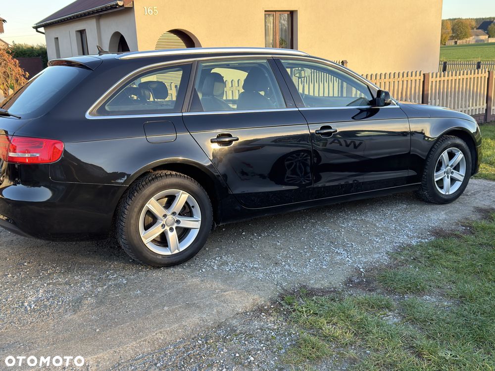 Audi A4 Avant - 6