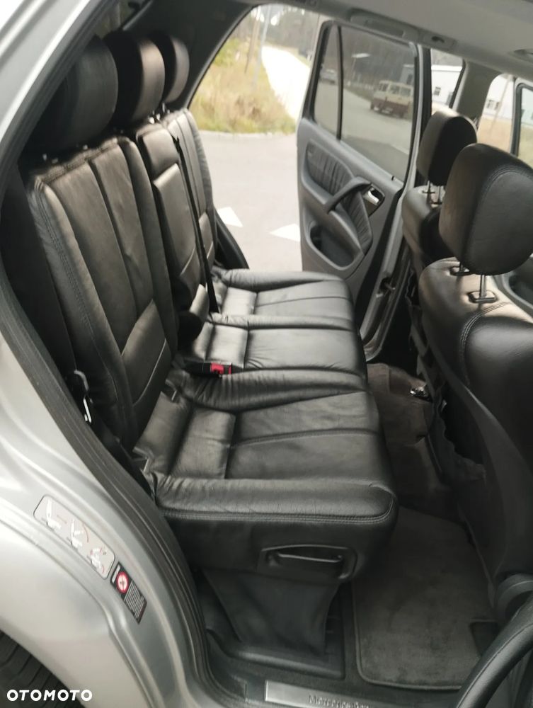 Mercedes-Benz ML 55 AMG - 21