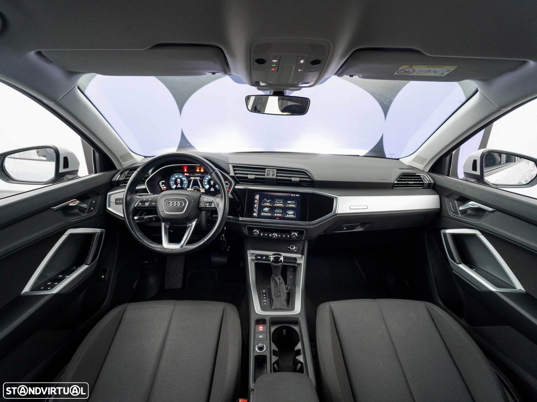 Audi Q3 45 TFSIe S tronic - 14