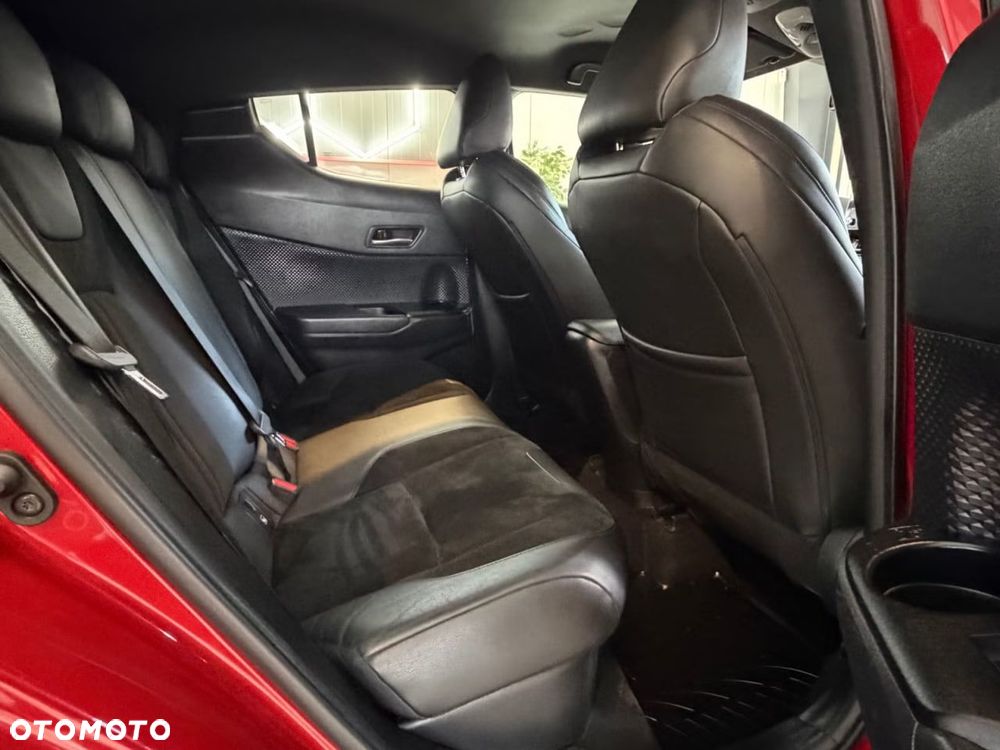 Toyota C-HR 2.0 Lounge - 18