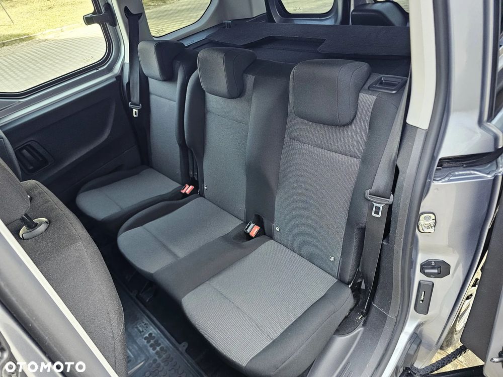 Toyota Proace City Verso 1.5 D-4D Family - 11
