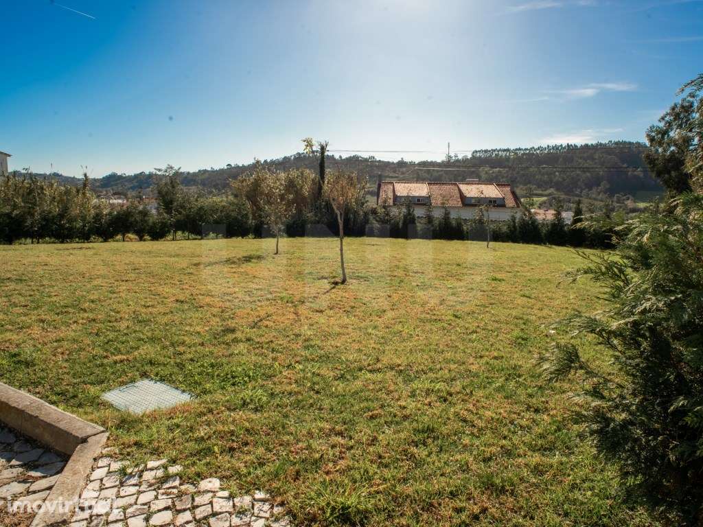 Lote de terreno para venda em Caldas da Rainha - Grande imagem: 2/10