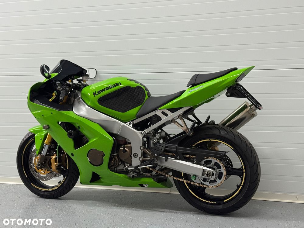 Kawasaki ZXR - 16