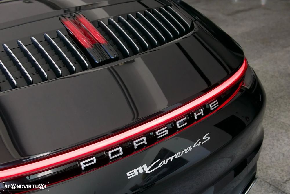 Porsche 911 (992) Carrera 4S PDK - 11