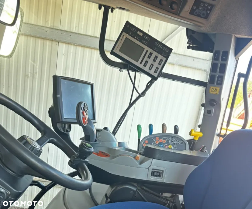 New Holland T6.145 - 4