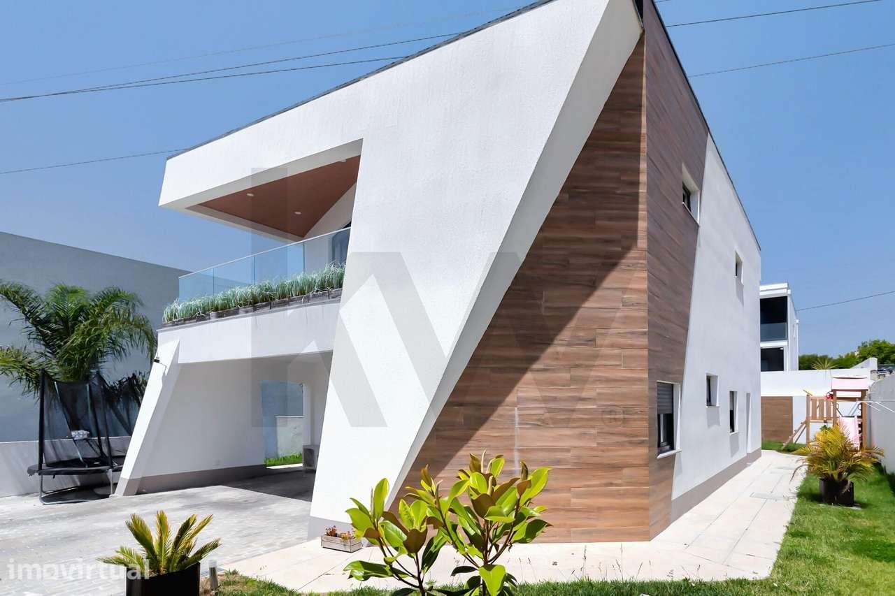 Vila Franca de Xira, Vialonga - Moradia T4+1 para Venda - Grande imagem: 3/53