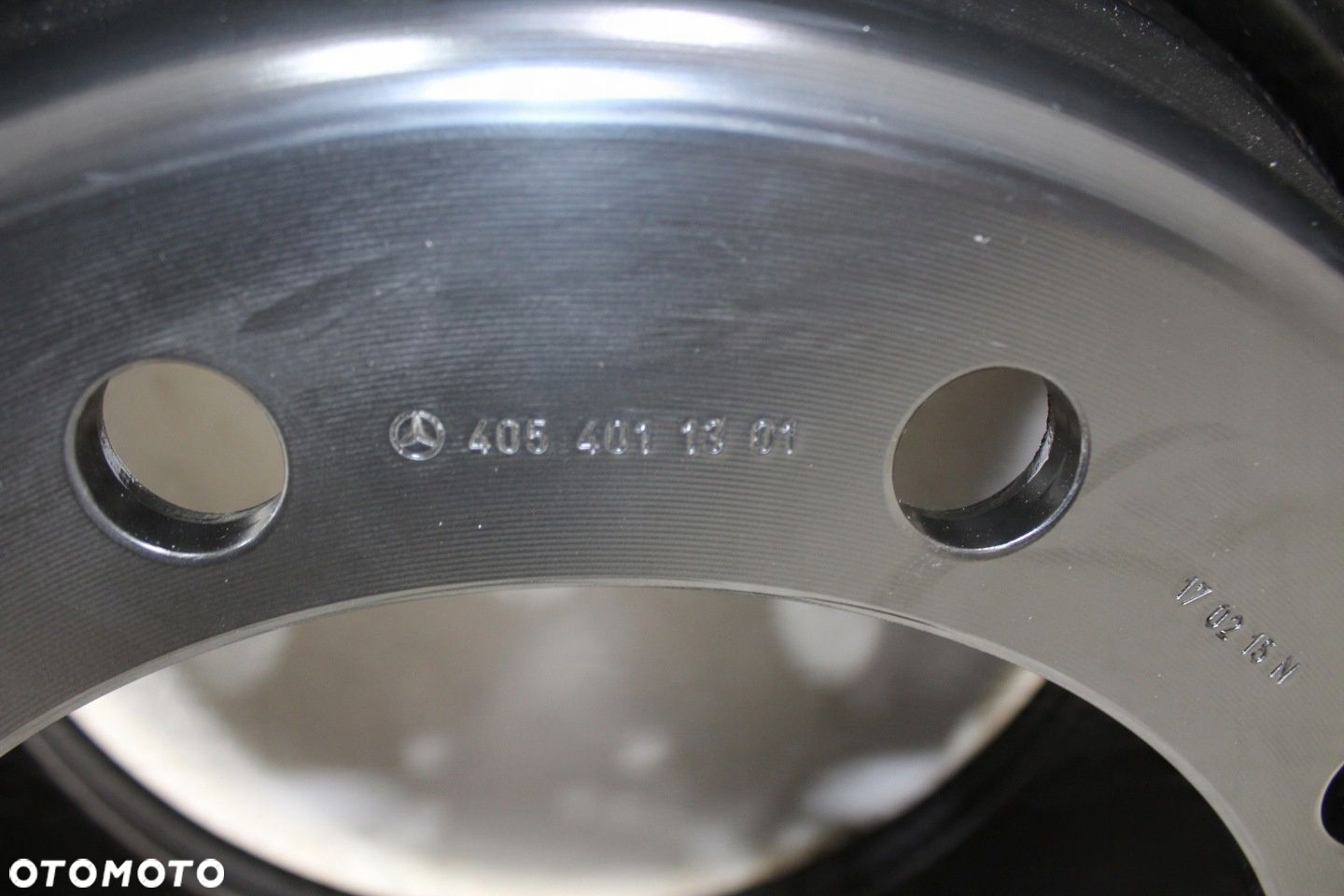 Mercedes felga stalowa 22,5x11,75 IS160 A4054011301 A4054000502 - 3