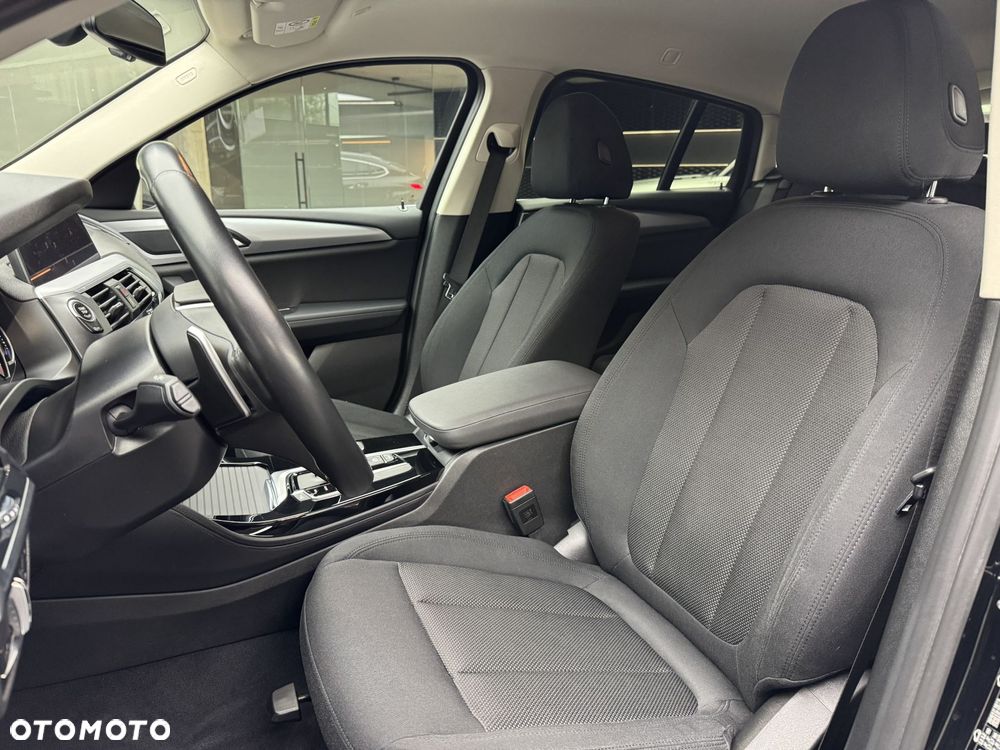 BMW X4 xDrive20i GPF Advantage sport - 12