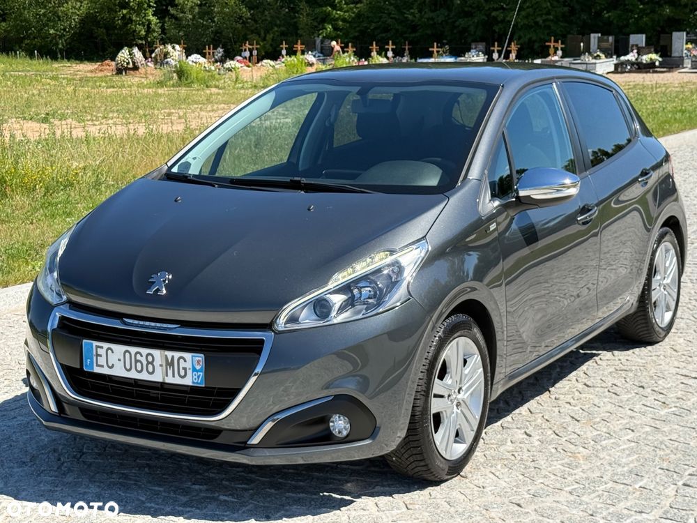 Peugeot 208 1.2 PureTech Style - 13