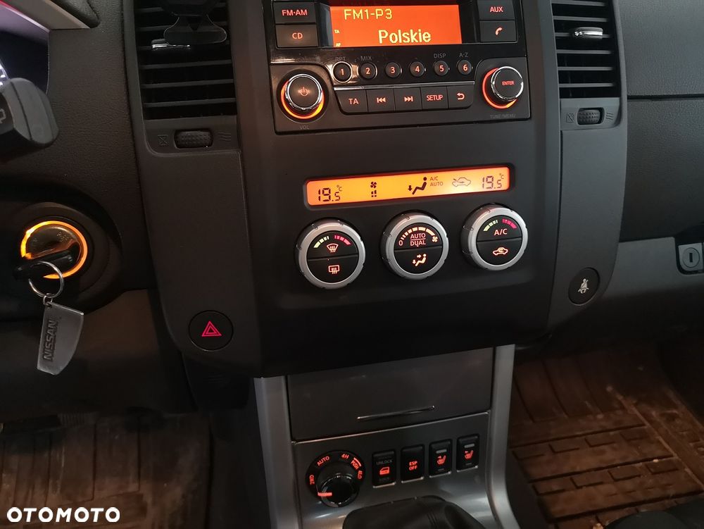 Nissan Pathfinder 2.5 D SE EU5 - 18