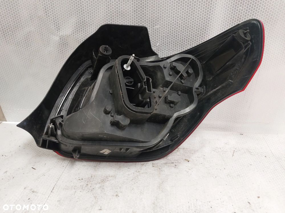 .  LAMPA TYL TYLNA LEWA CITROEN DS3 - 7