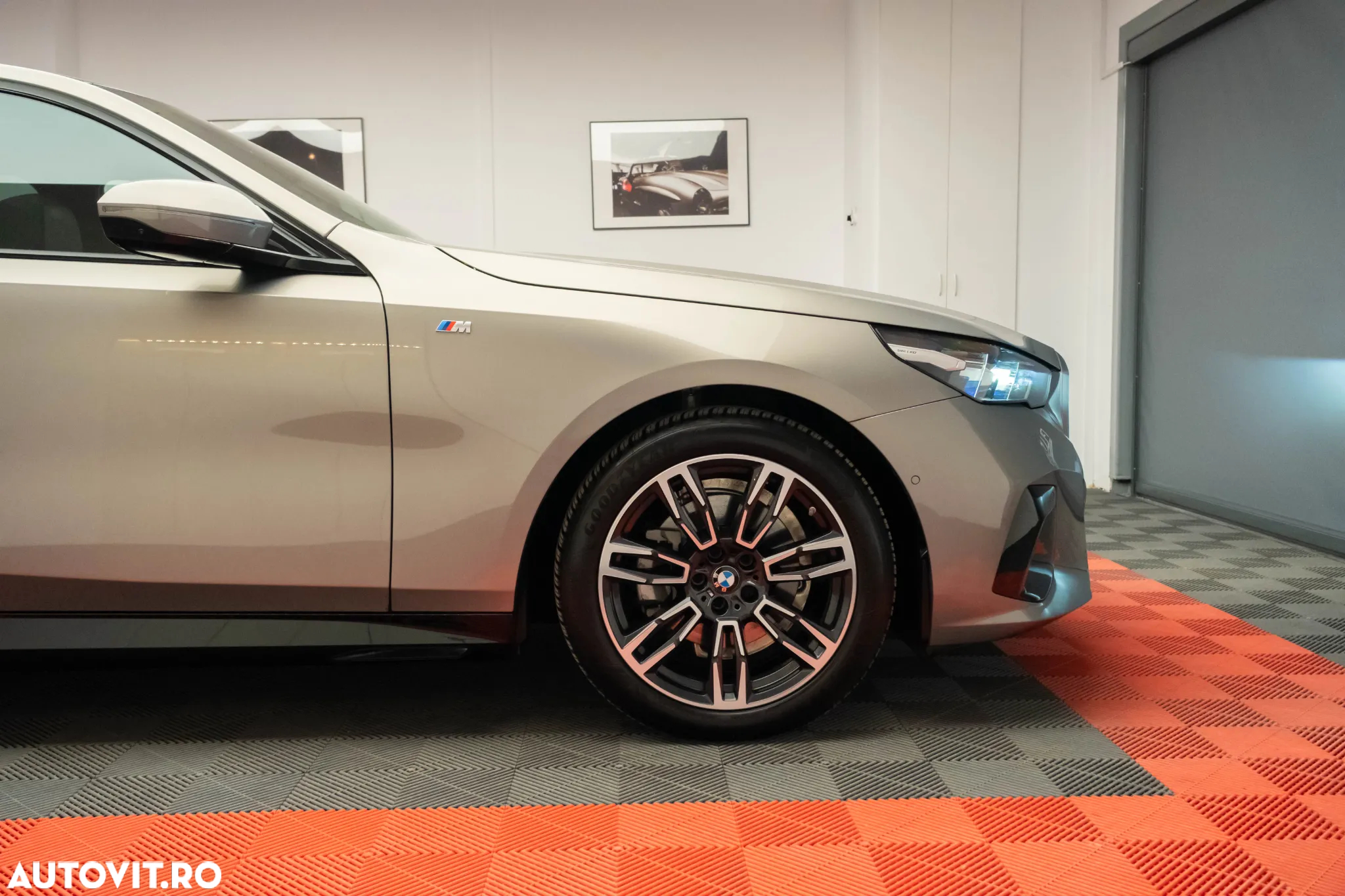 BMW Seria 5 520i Aut. - 6