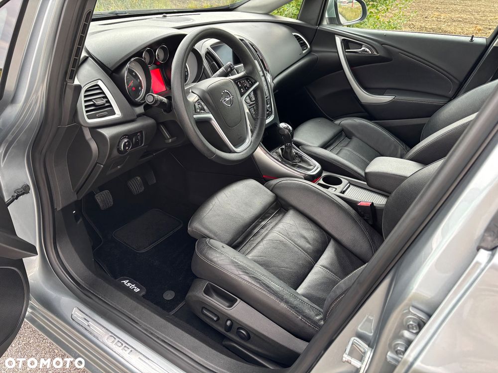 Opel Astra 1.7 CDTI Cosmo S&S - 13