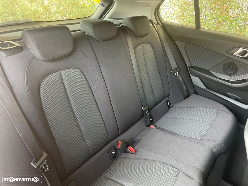 BMW 116 d EfficientDynamics - 9