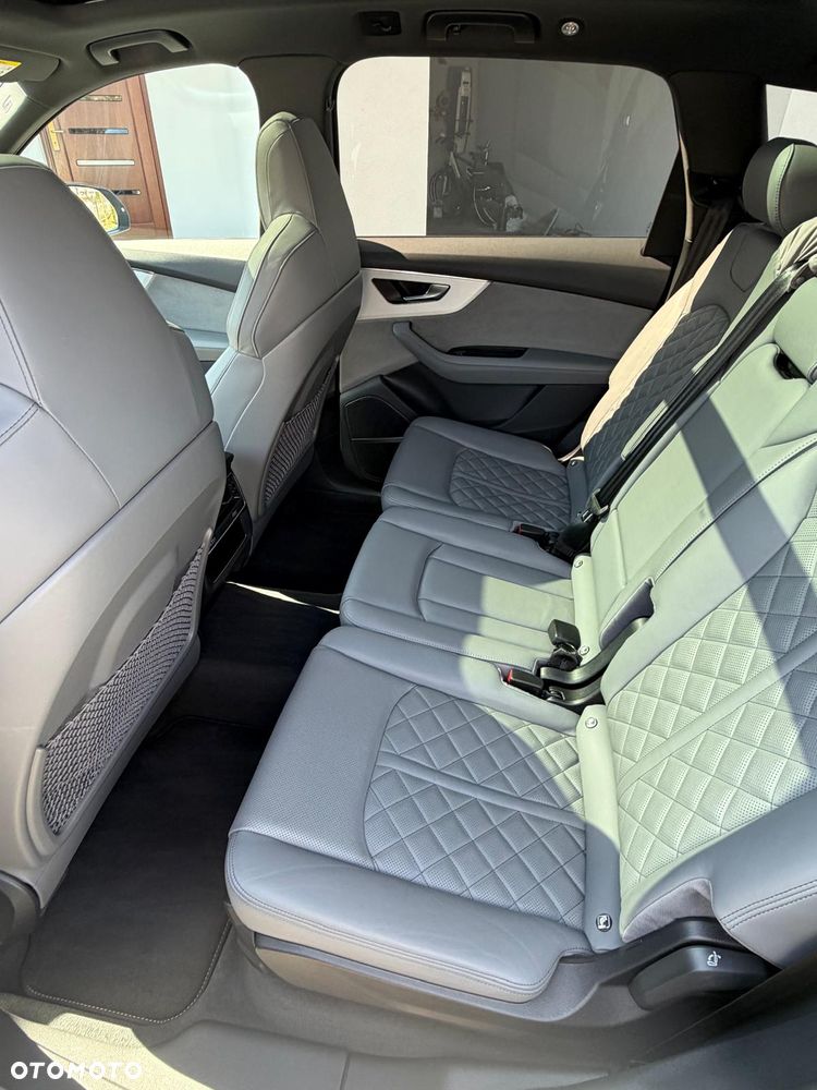 Audi Q7 ver-50-tdi-mhev-quattro-s-line-tiptr - 13