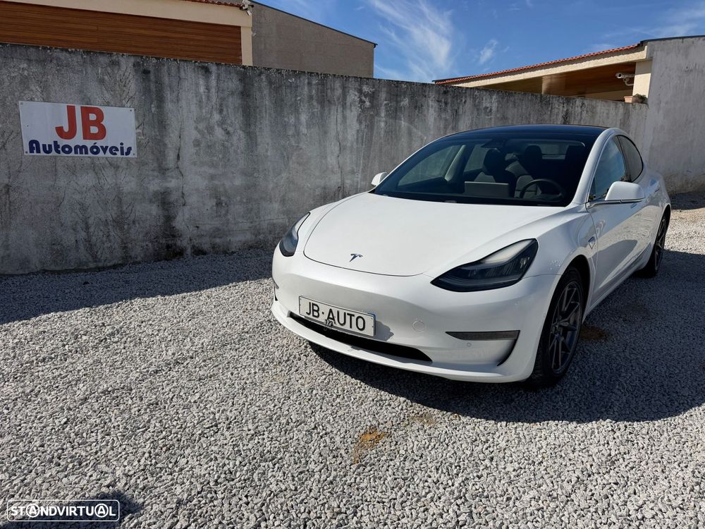 Tesla Model 3 - 2