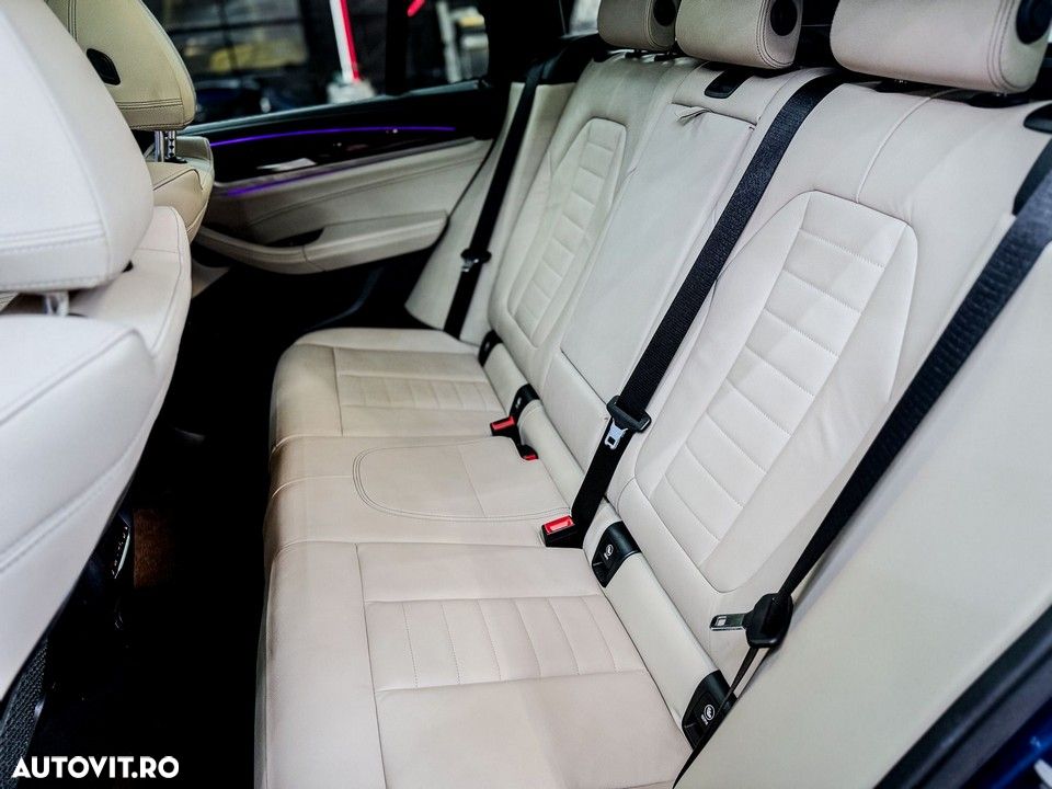 BMW X3 xDrive30i Aut. Luxury Line - 26