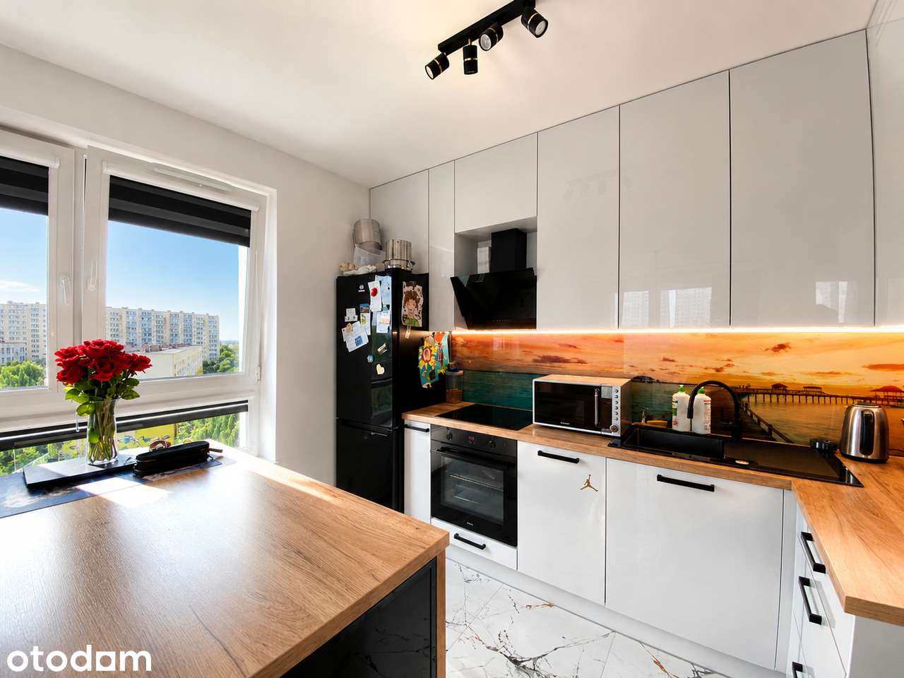 4 pokoje | 2 łazienki | Garaż podziemny w cenie | 68,8 m² | 2022 r.