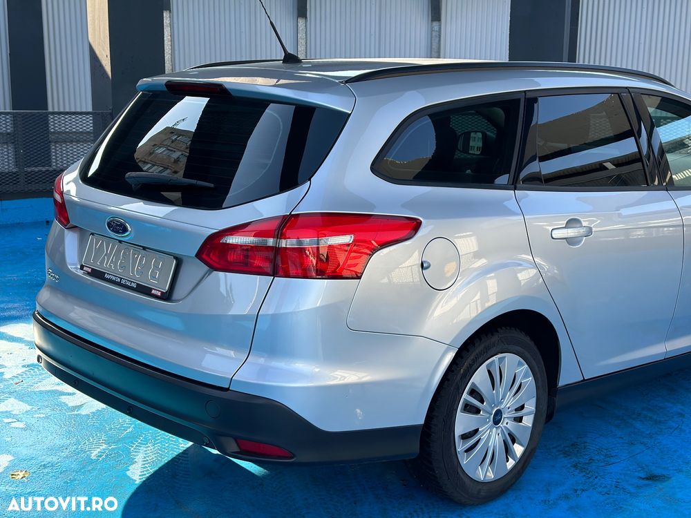 Ford Focus 1.5 TDCi Trend - 6