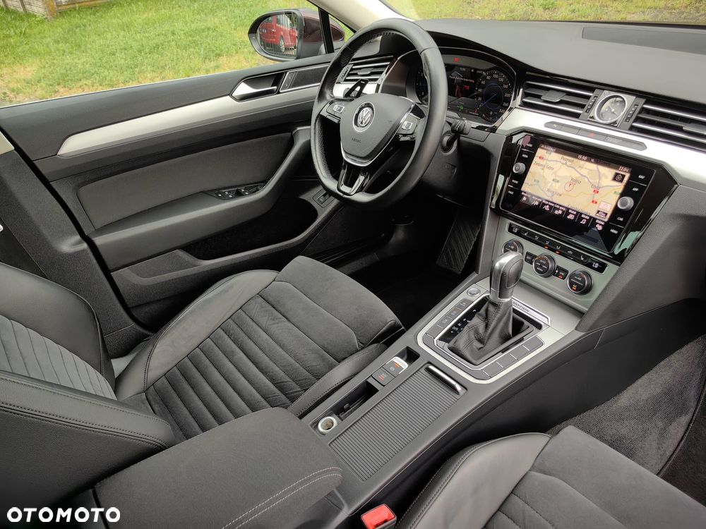 Volkswagen Passat 2.0 TDI Bi-Turbo BMT 4Mot Highline DSG - 21